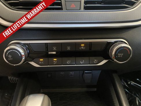 New 2026 Nissan Altima 2.5 SR FWD image 34