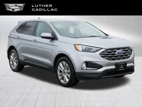 Used 2024 Ford Edge Titanium image 1
