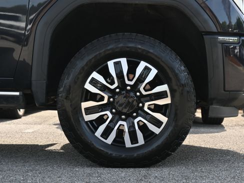 Used 2024 GMC Sierra 2500 Denali Ultimate w/ Max Trailering Package AWD/4WD image 13
