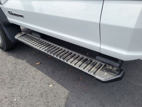 New 2026 Ford F550 2WD Regular Cab Super Duty image 18