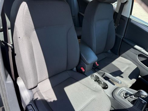 Used 2015 Volkswagen Jetta SE FWD image 9