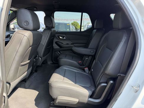 Certified 2023 Chevrolet Traverse LT AWD/4WD image 12