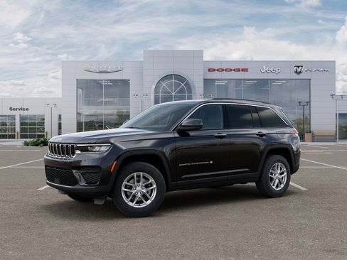 New 2025 Jeep Grand Cherokee Laredo X w/ Luxury Tech Group I image 2