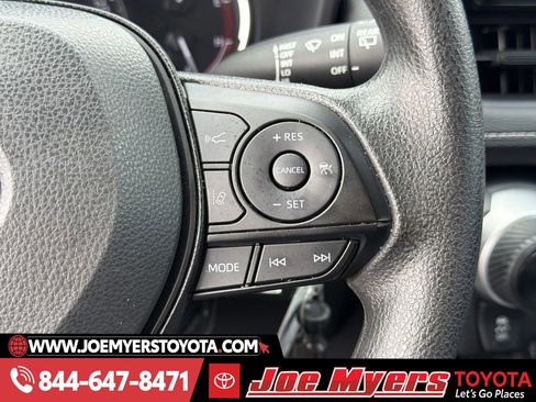 Used 2025 Toyota RAV4 LE image 22