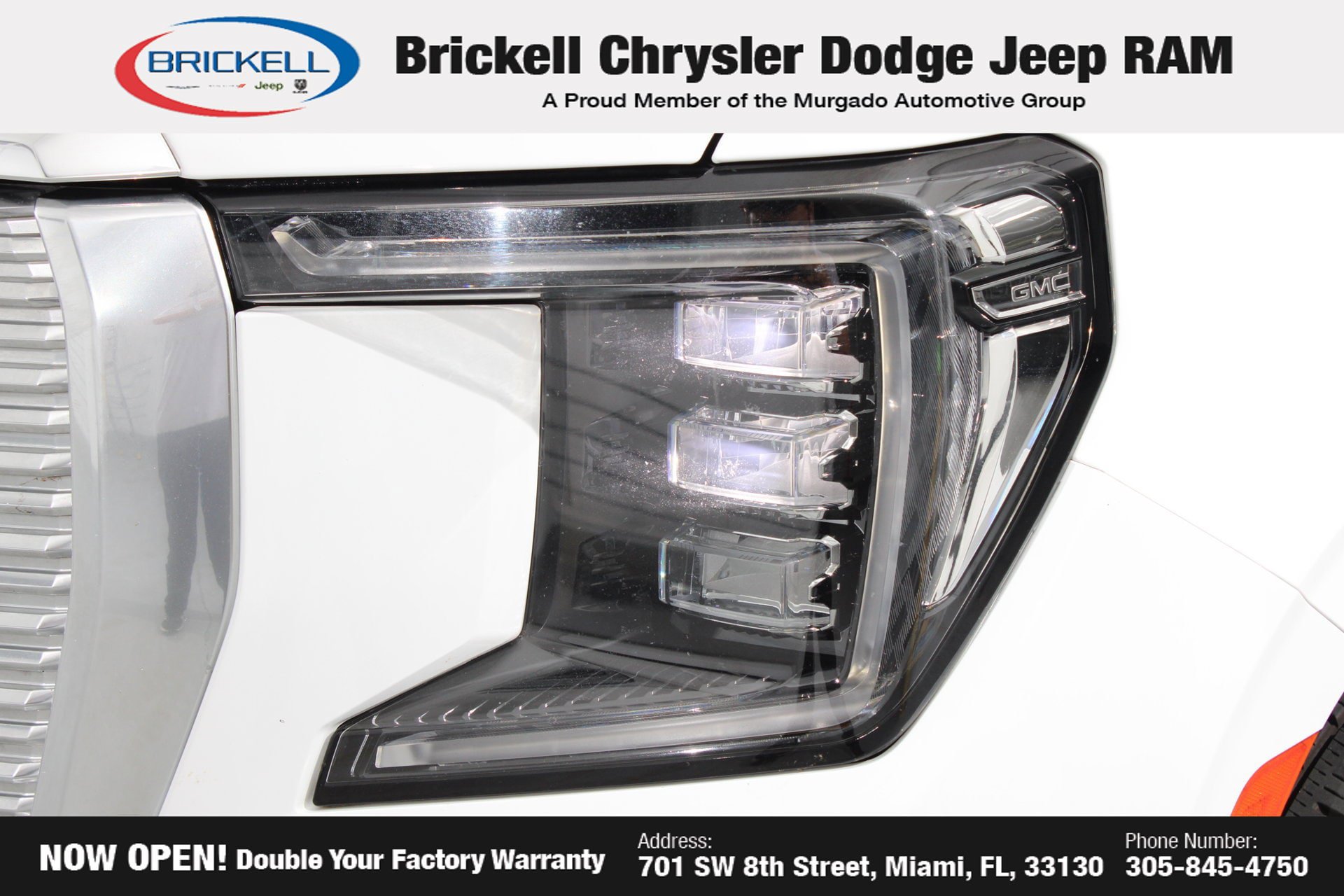 Used 2022 GMC Yukon Denali AWD/4WD image 9
