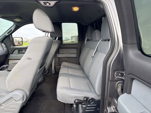 Used 2011 Ford F150 XLT w/ XLT Chrome Pkg image 13