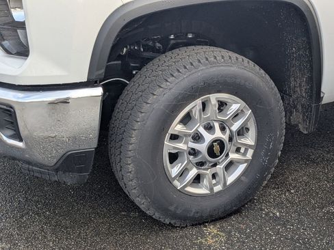 New 2025 Chevrolet Silverado 2500 W/T image 5