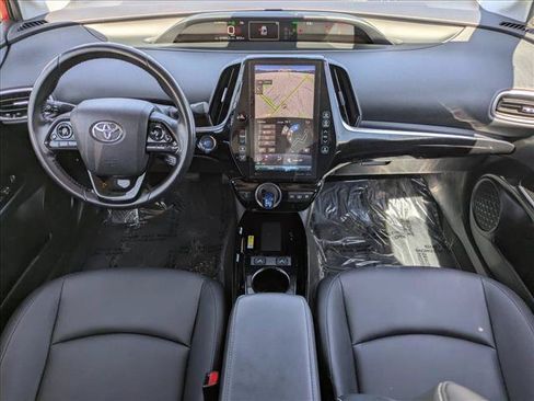 Used 2022 Toyota Prius Prime XLE FWD image 16