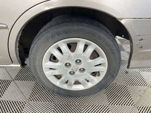 Used 2005 Honda Civic LX image 11