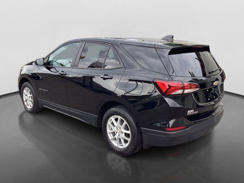 Used 2023 Chevrolet Equinox LS w/ LS Convenience Package AWD/4WD image 7