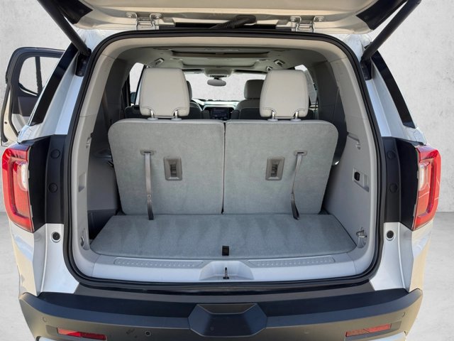 Used 2020 GMC Acadia SLT w/ Driver Alert Package II FWD image 6