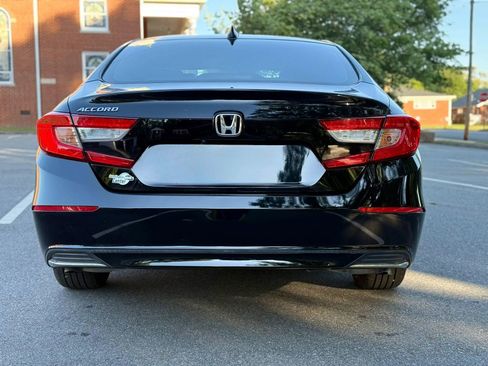 Used 2019 Honda Accord LX image 5