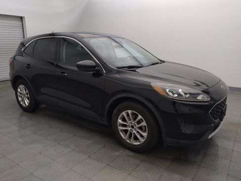 Used 2020 Ford Escape SE FWD image 11