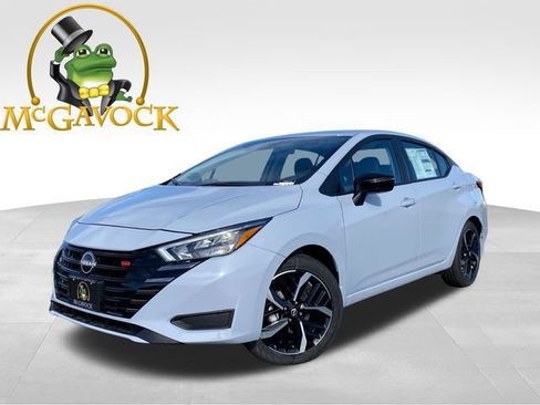 New 2025 Nissan Versa SR w/ Trunk Package image 1