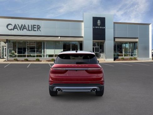 Used 2025 Lincoln Corsair Premiere w/ Equipment Group 101A image 5