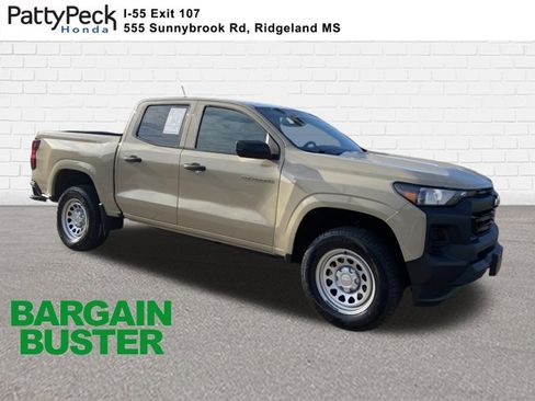 Used 2023 Chevrolet Colorado W/T image 1