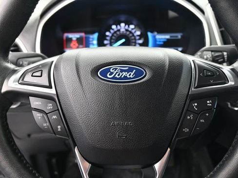 Used 2021 Ford Edge SEL w/ Convenience Package FWD image 33
