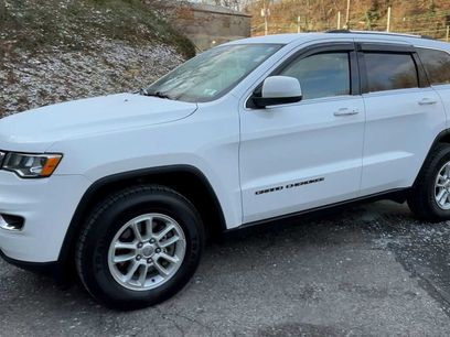 Used 2020 Jeep Grand Cherokee Laredo