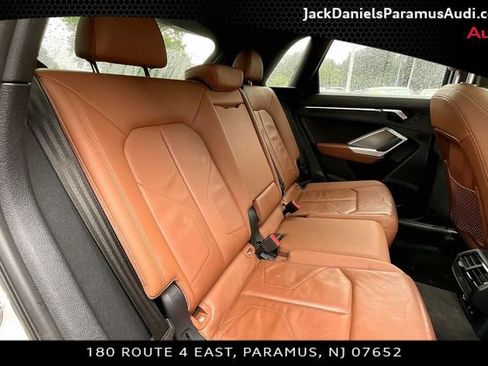 Used 2019 Audi Q3 2.0T Premium Plus w/ Premium Plus Package AWD/4WD image 22