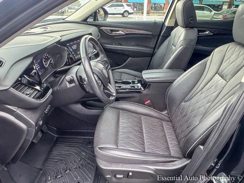 Used 2023 Buick Envision Avenir image 8