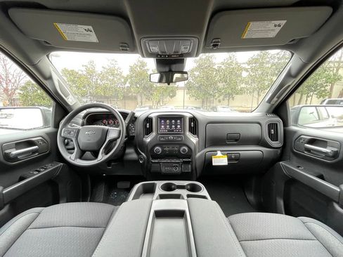 New 2026 Chevrolet Silverado 1500 Custom Trail Boss AWD/4WD image 28
