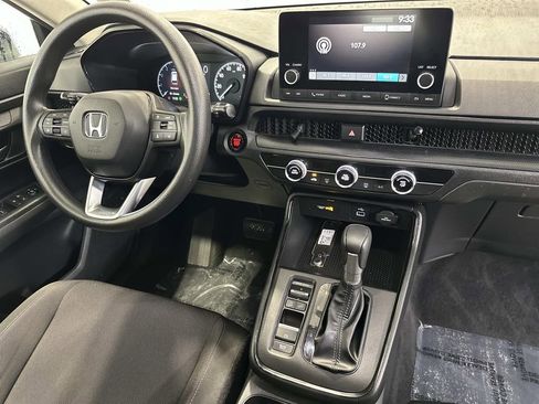 Used 2023 Honda CR-V LX image 11