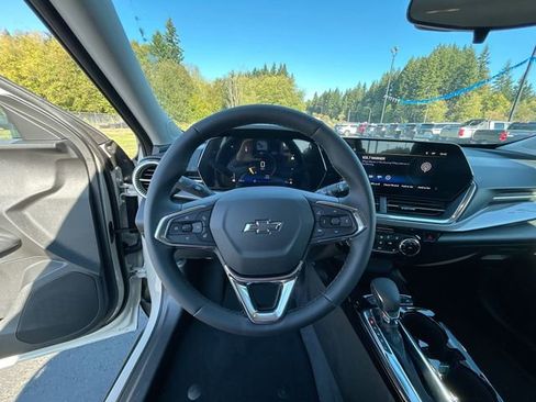 New 2026 Chevrolet Trax ACTIV w/ Driver Confidence Package image 10