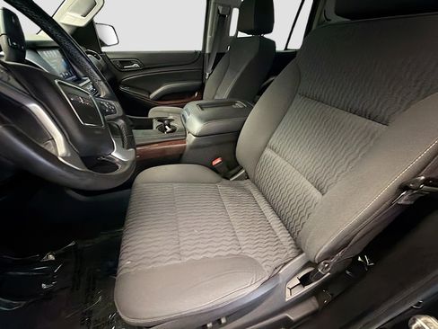 Used 2017 GMC Yukon SLE w/ SLE Value Package RWD image 11