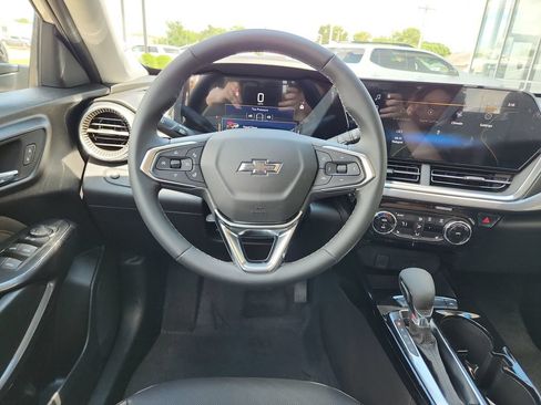 New 2026 Chevrolet Trax ACTIV w/ Driver Confidence Package FWD image 15