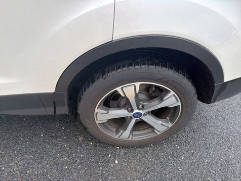Used 2018 Ford Escape SEL AWD/4WD image 5
