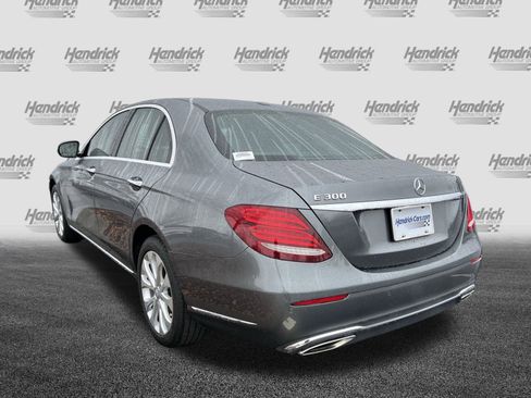 Used 2017 Mercedes-Benz E 300 image 9
