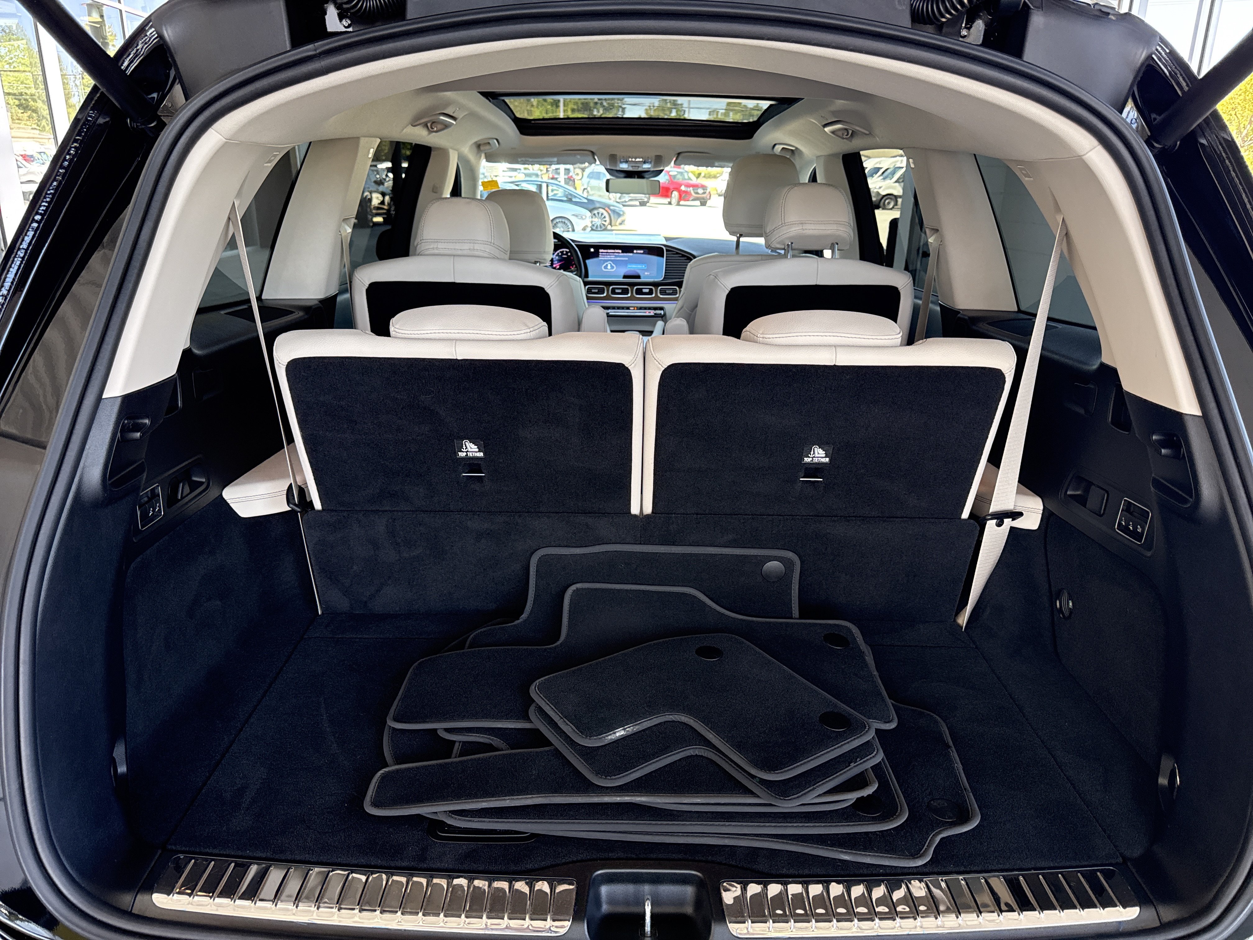 Certified 2024 Mercedes-Benz GLS 450 4MATIC image 11