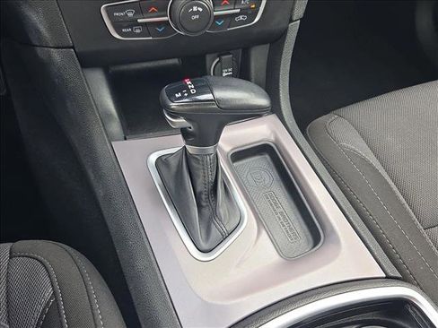 Used 2022 Dodge Charger SXT image 12