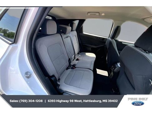 Used 2022 Ford Escape SE w/ Convenience Package FWD image 20