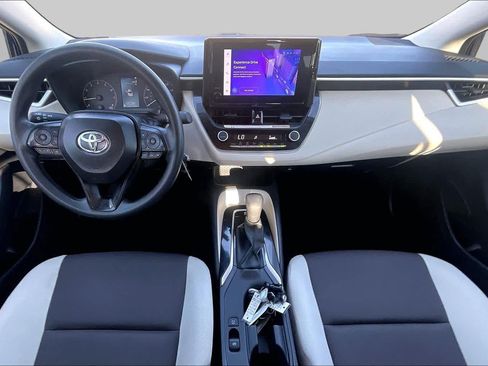 Used 2025 Toyota Corolla LE FWD image 15