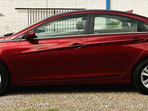 Used 2013 Hyundai Sonata GLS w/ Popular Equipment Pkg FWD image 4