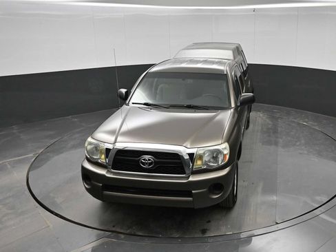 Used 2011 Toyota Tacoma 2WD Access Cab w/ SR5 Pkg #2 image 27