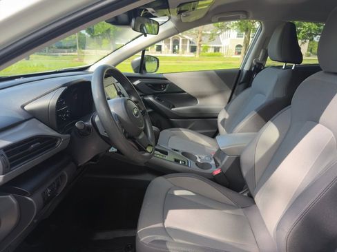 Used 2024 Subaru Crosstrek 2.0i AWD/4WD image 16