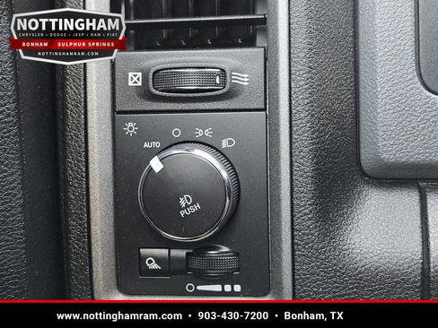 Used 2019 RAM 1500 Express w/ Express Value Package AWD/4WD image 19