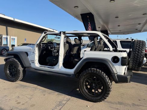 Used 2020 Jeep Wrangler Unlimited Sport S AWD/4WD image 4