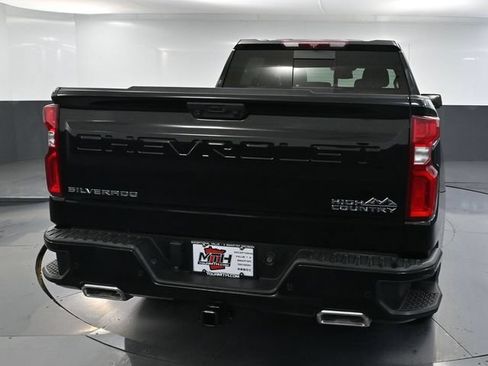 Used 2023 Chevrolet Silverado 1500 High Country w/ High Country Premium Package AWD/4WD image 7