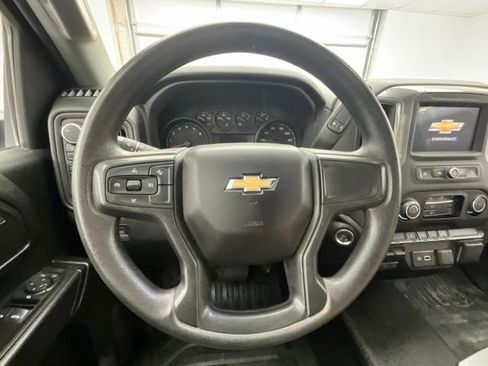 Used 2025 Chevrolet Silverado 2500 W/T w/ WT Convenience Package AWD/4WD image 10