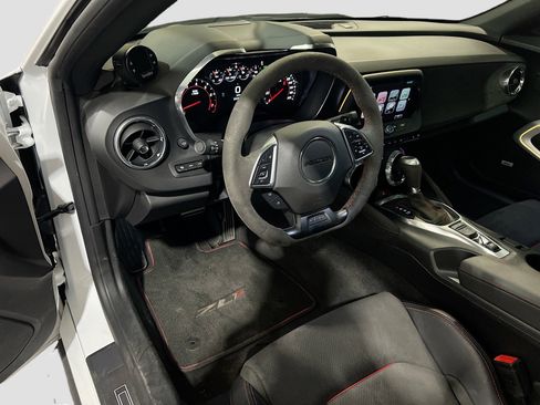 Used 2017 Chevrolet Camaro ZL1 image 7