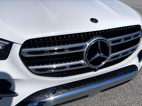 Certified 2025 Mercedes-Benz GLE 450 4MATIC image 30