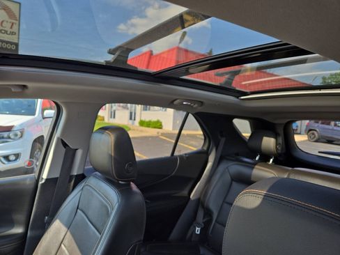 Used 2019 Chevrolet Equinox Premier w/ Premier True North Edition AWD/4WD image 22