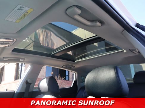 Used 2018 Kia Optima EX w/ Premium Package image 23