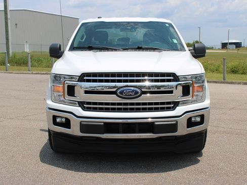 Used 2018 Ford F150 XLT w/ Equipment Group 301A Mid RWD image 4