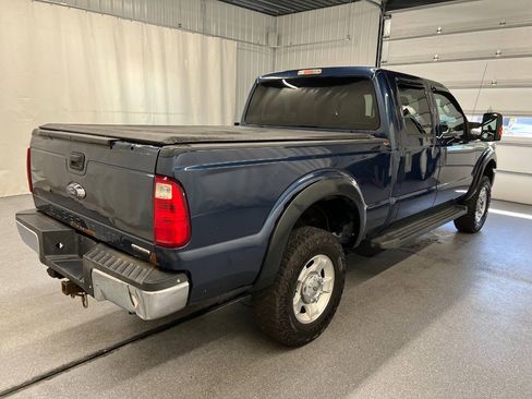 Used 2016 Ford F250 XLT w/ Snow Plow Prep Package AWD/4WD image 4