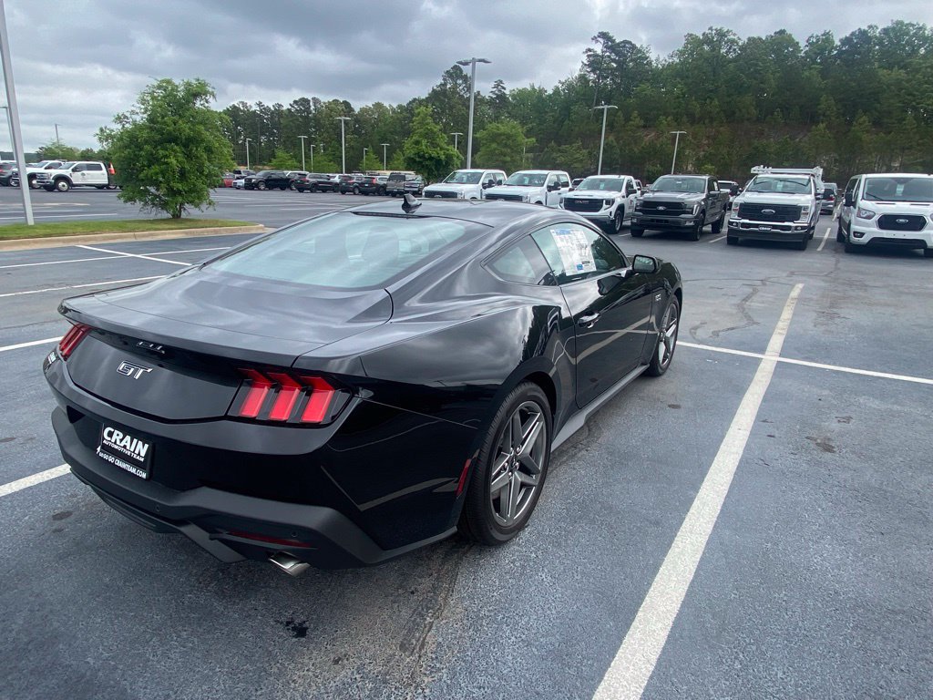 New 2026 Ford Mustang GT RWD image 7