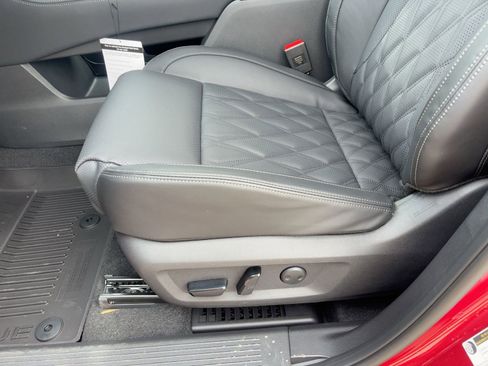 New 2026 Nissan Rogue Platinum w/ Tech Package image 15